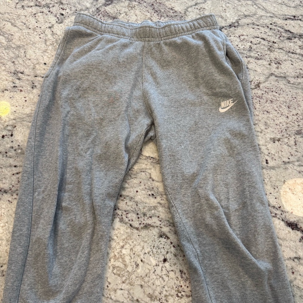 Men's Grey Nike Sportswear Club Fleece Joggers - Size Small